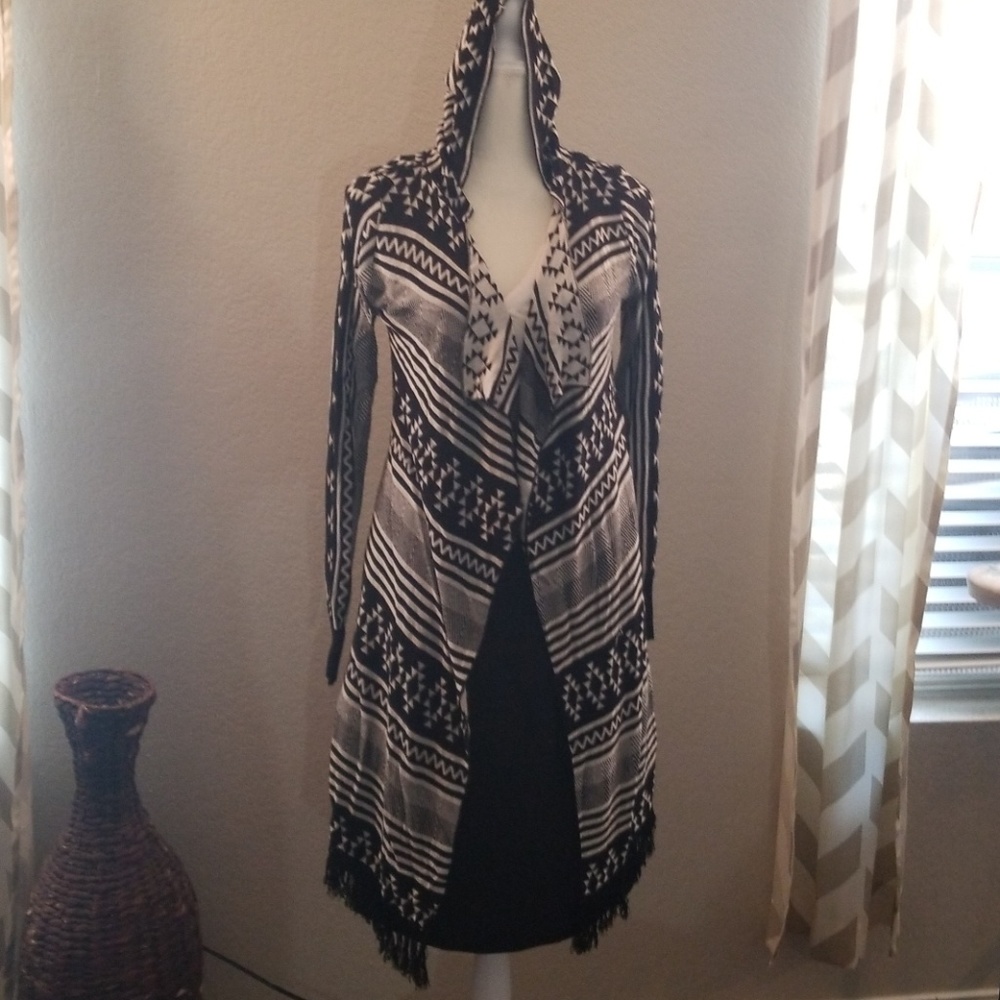 Black white knit sweater coat